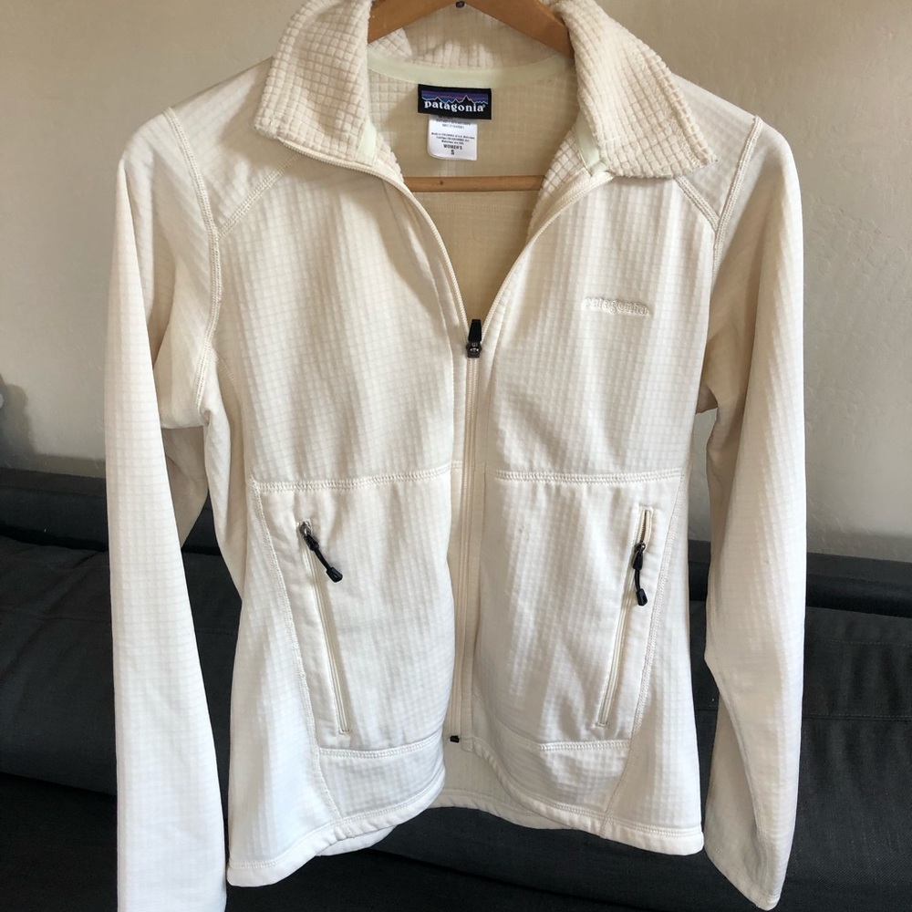 Patagonia Sweater Cream Small EUC